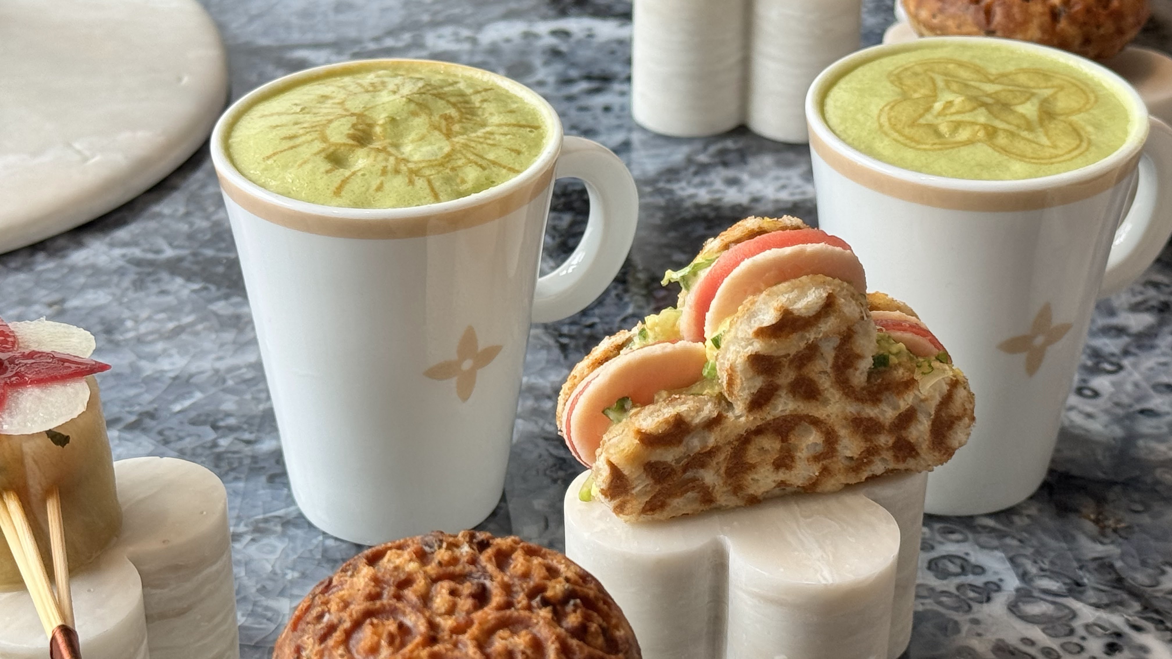 Le Café Maxime Frédéric at Louis Vuitton