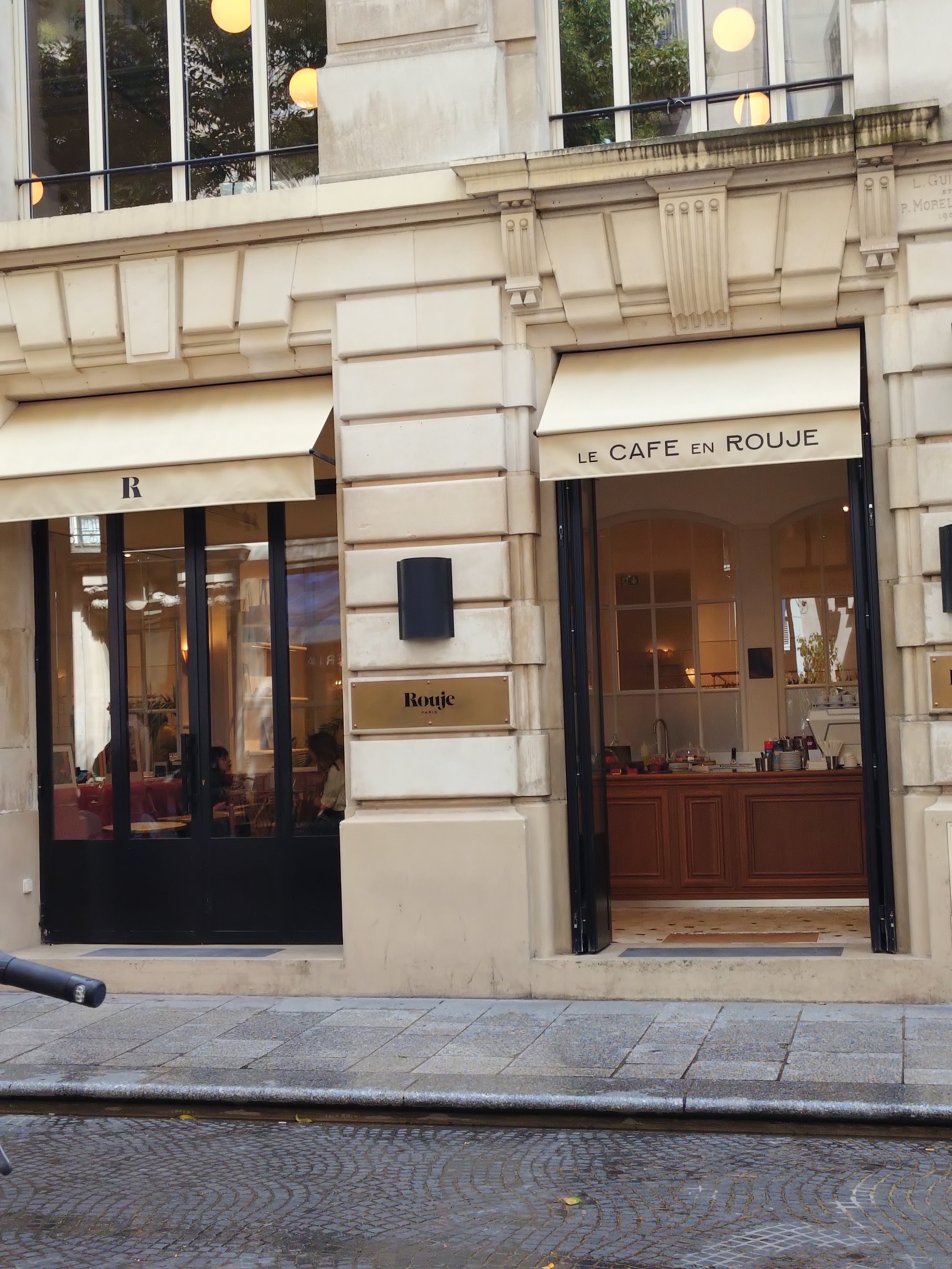 Le Café en Rouje