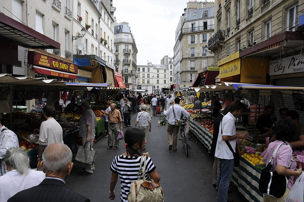Produce stalls at the Marché d’Aligre