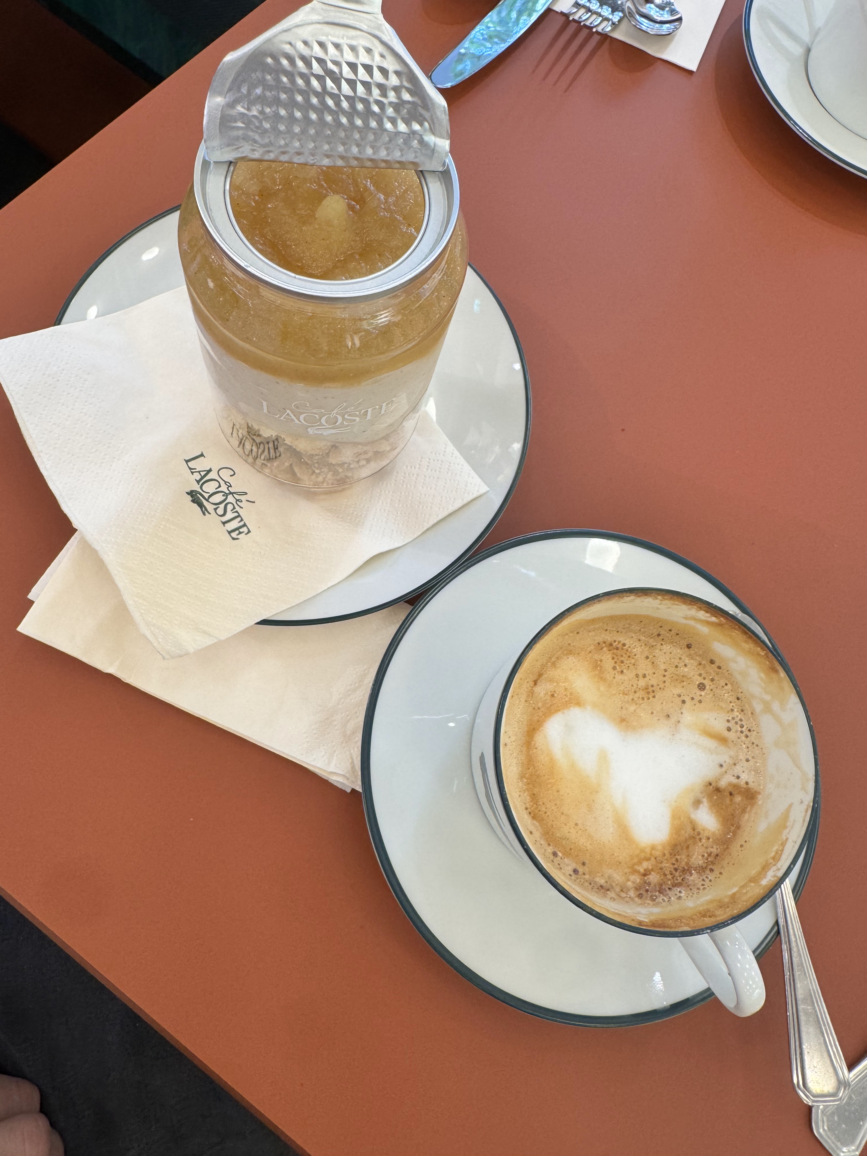 Café Lacoste