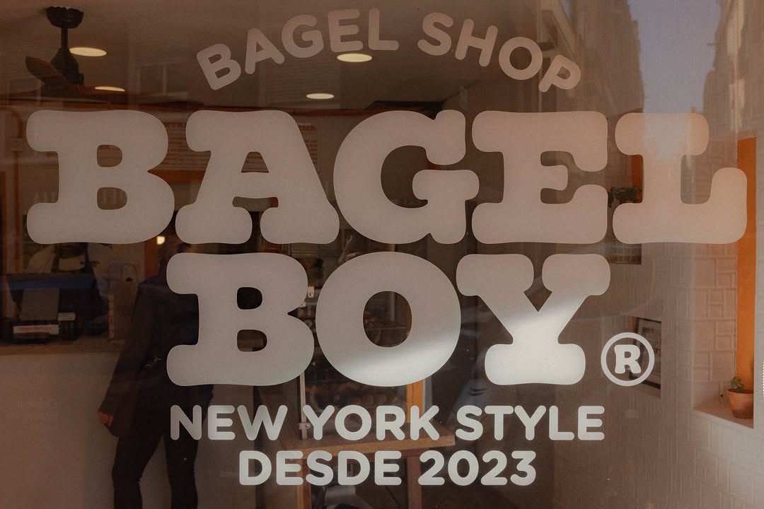 The room at Bagel Boy