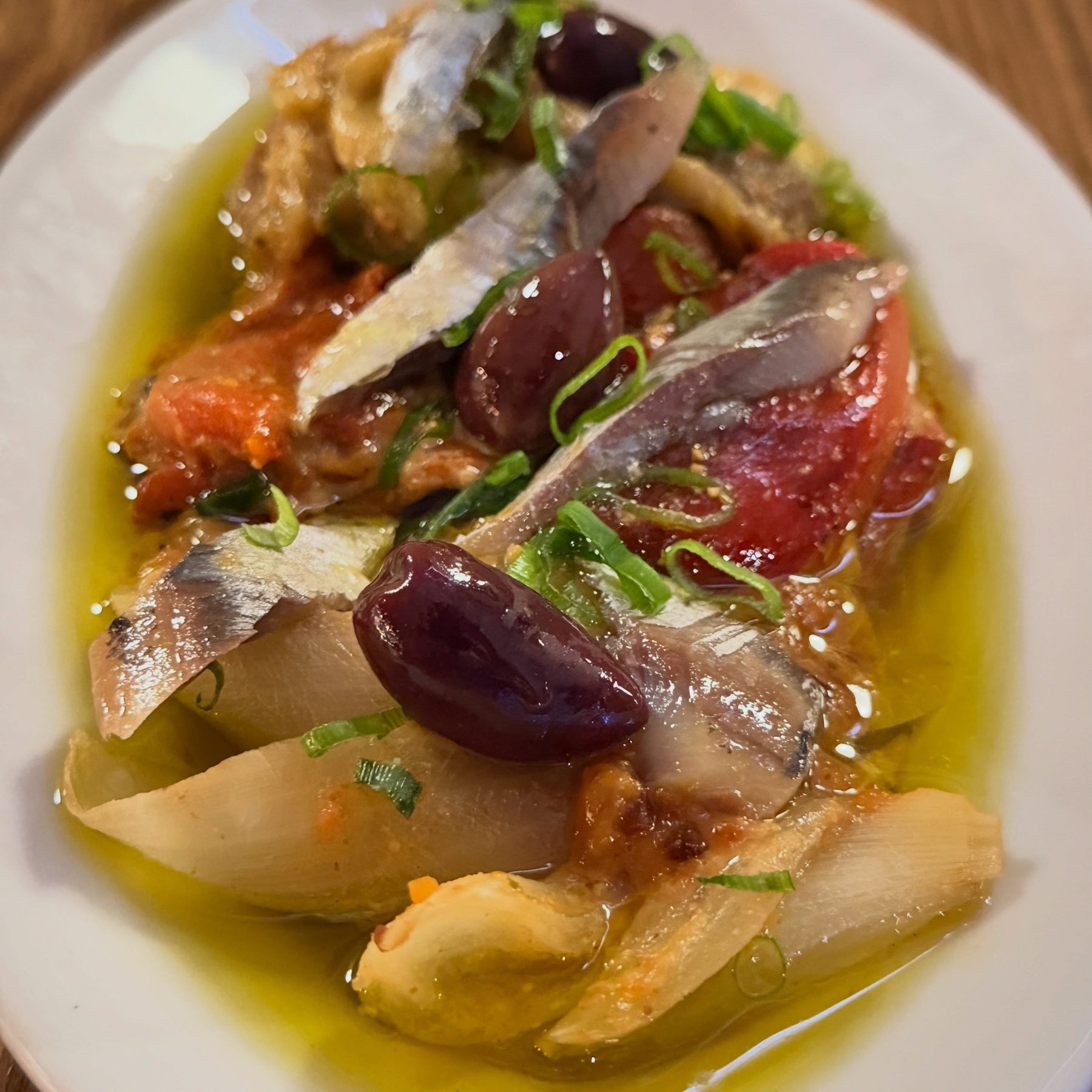 A still from Bitxo Taverna