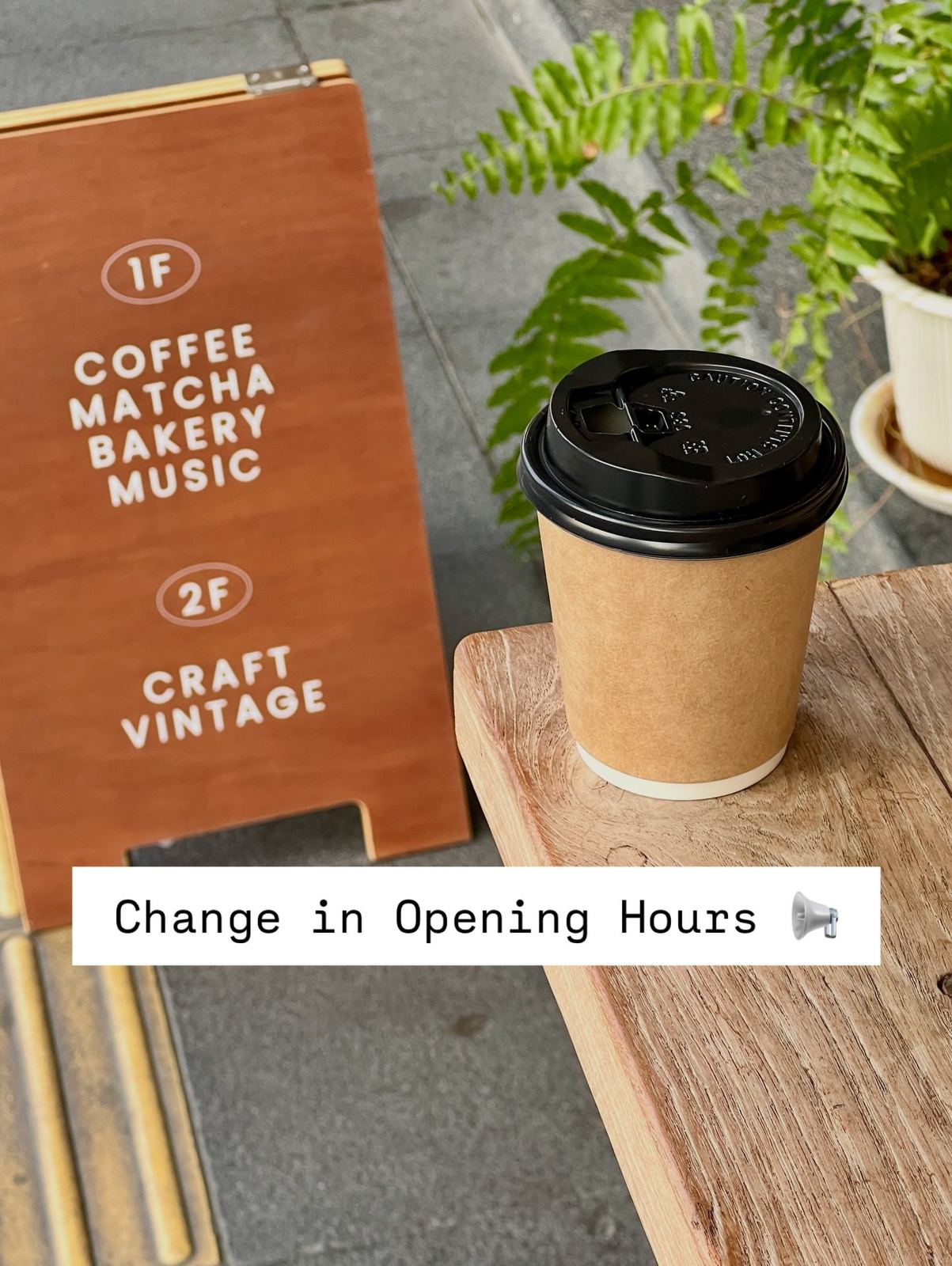 Coffee on wood at Fimue Groove Station