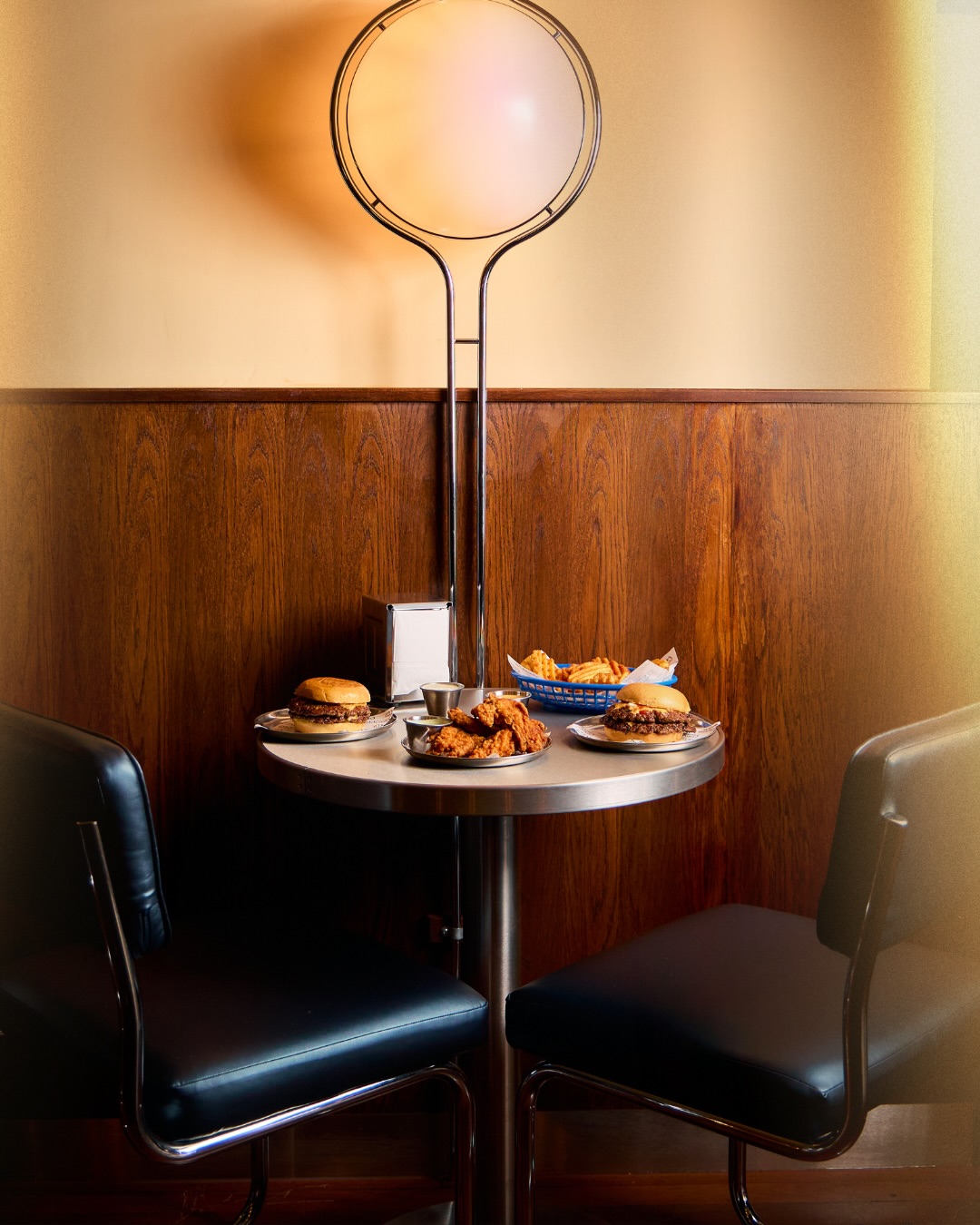 A table at Manna Marylebone