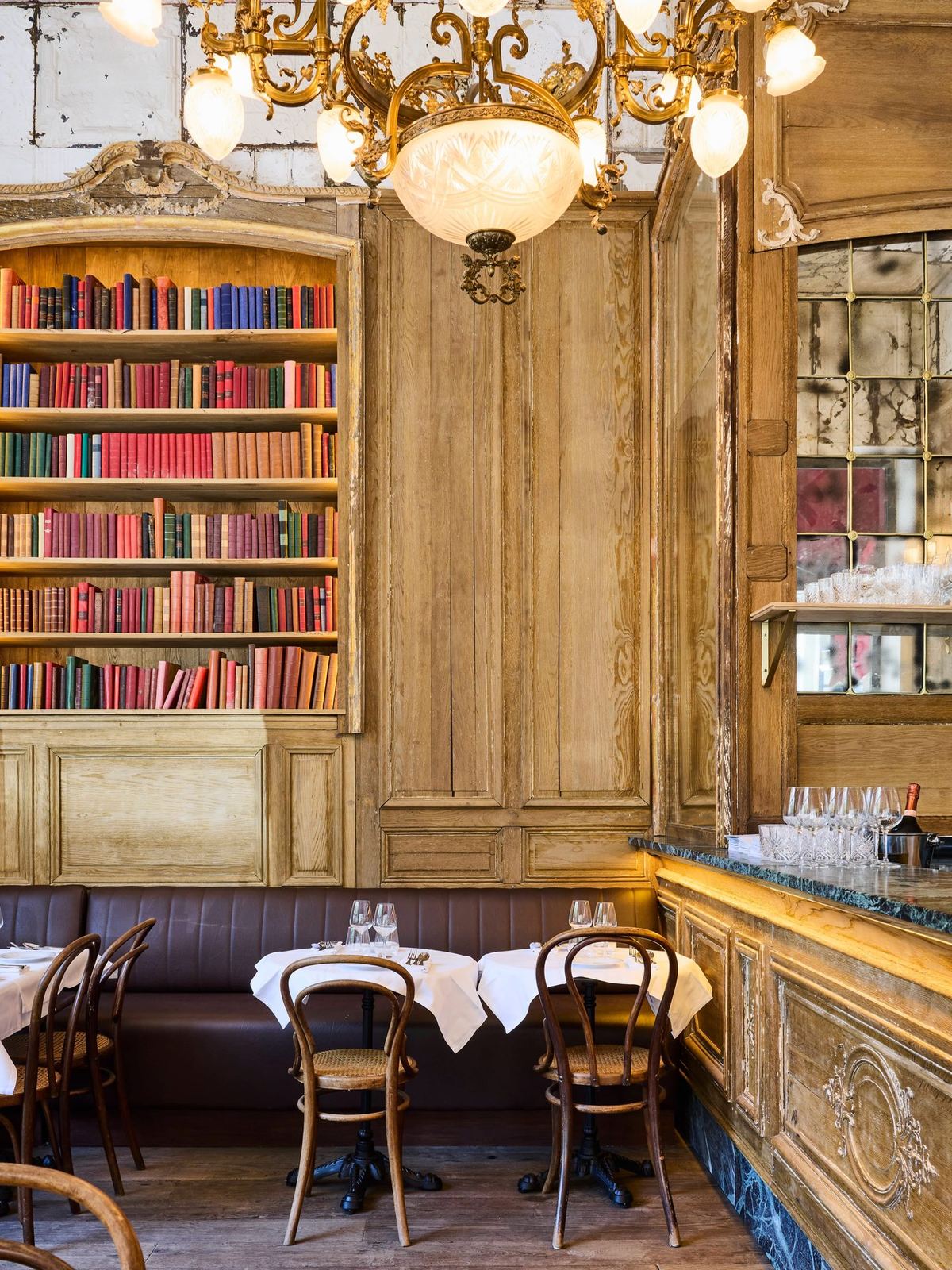 The dining room at Le Petit Brochant