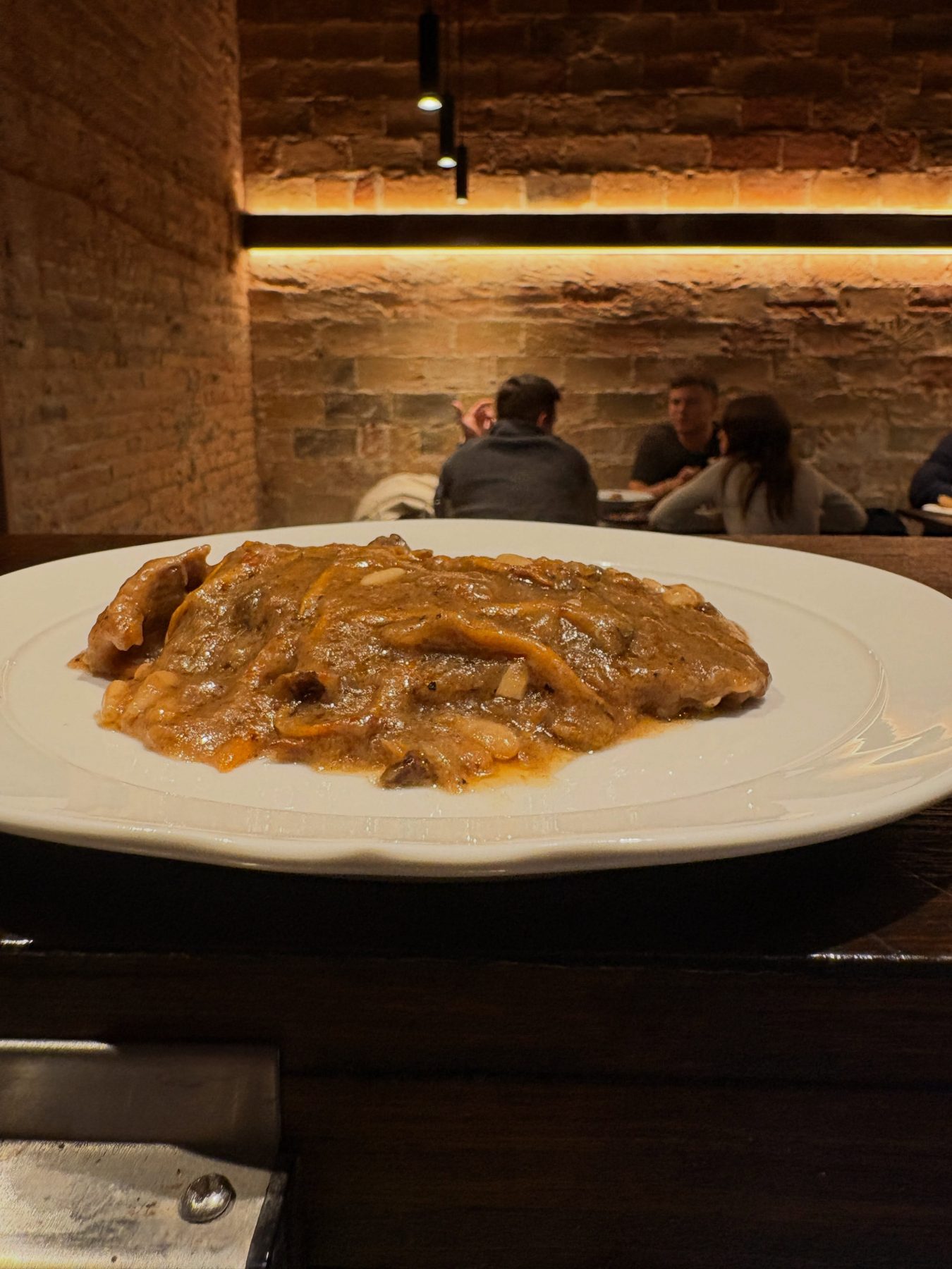 A plate at Records in Les Corts